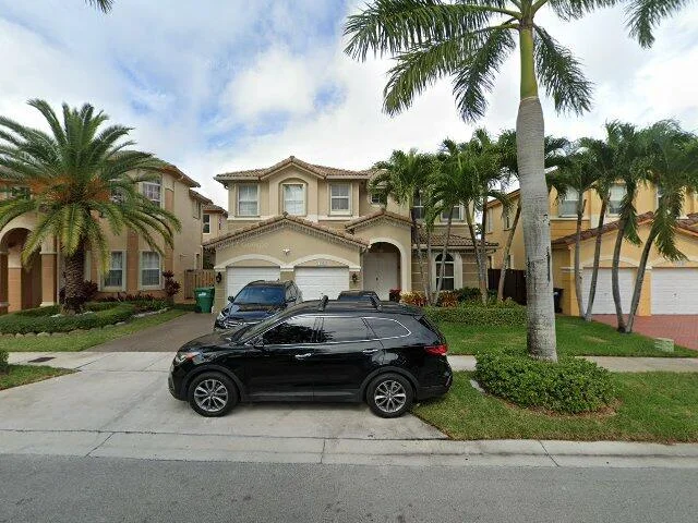 House image located at Miami, FL 33178