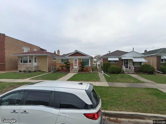 House image located at Bellwood, IL 60104