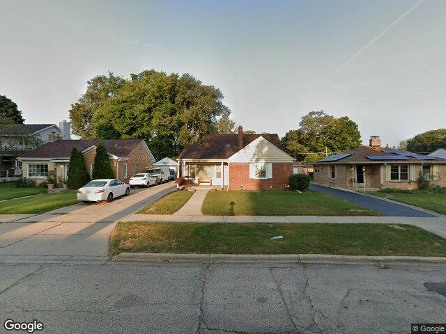 House image located at Waukegan, IL 60085