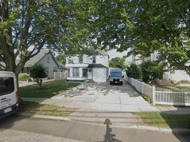 House image located at Freeport, NY 11520