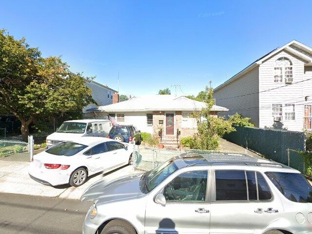 House image located at Staten Island, NY 10304