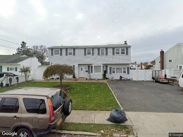 House image located at Lindenhurst, NY 11757