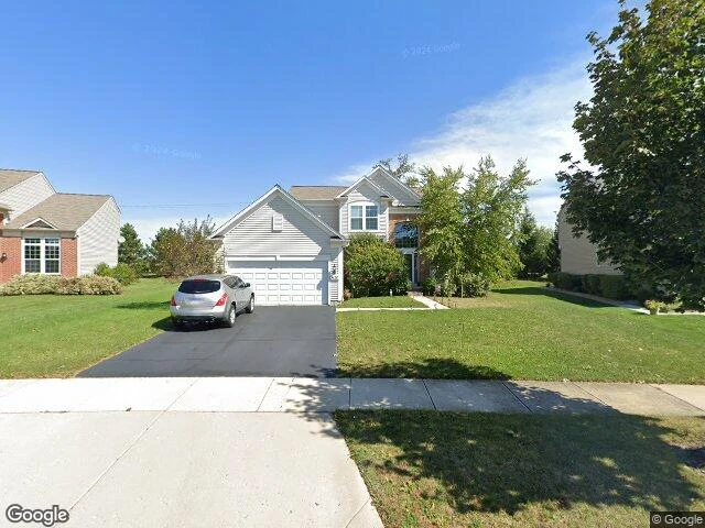 House image located at Carpentersville, IL 60110