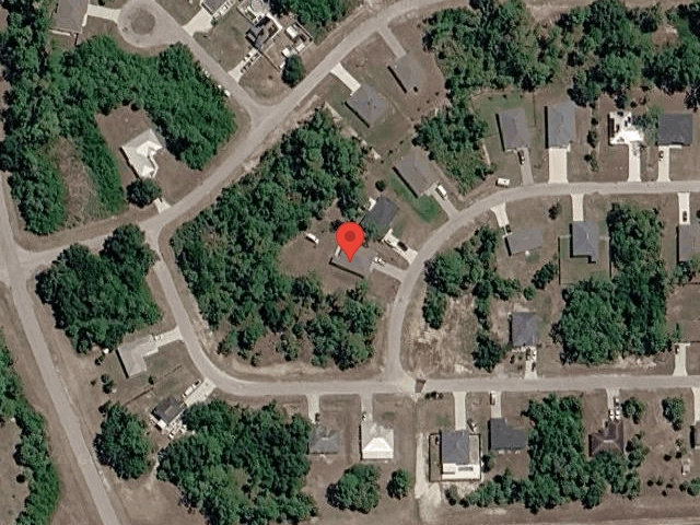 House image located at Labelle, FL 33935