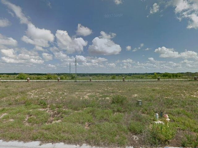 House image located at Dundee, FL 33838