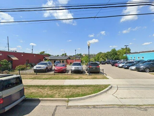 House image located at Lansing, MI 48906