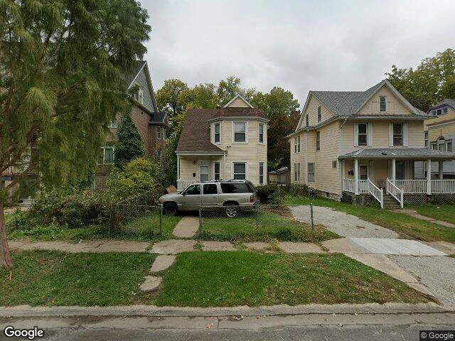 House image located at Rock Island, IL 61201