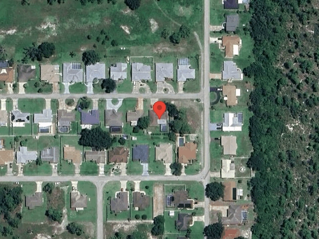 House image located at Sebring, FL 33875