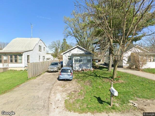 House image located at Aurora, IL 60505