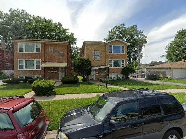 House image located at Dolton, IL 60419