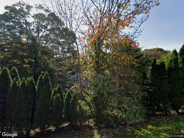 House image located at Mahopac, NY 10541