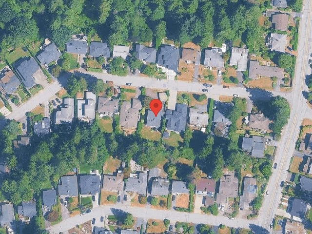 House image located at Shelbyville, IN 46176