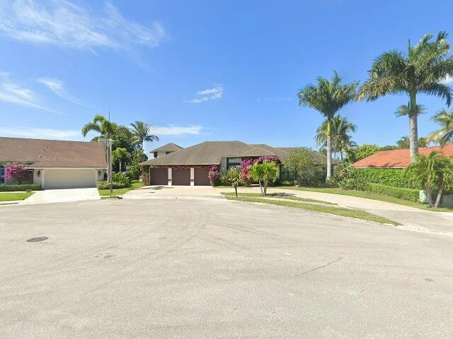 House image located at Wellington, FL 33414