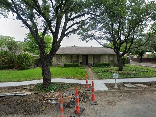 House image located at Dallas, TX 75238