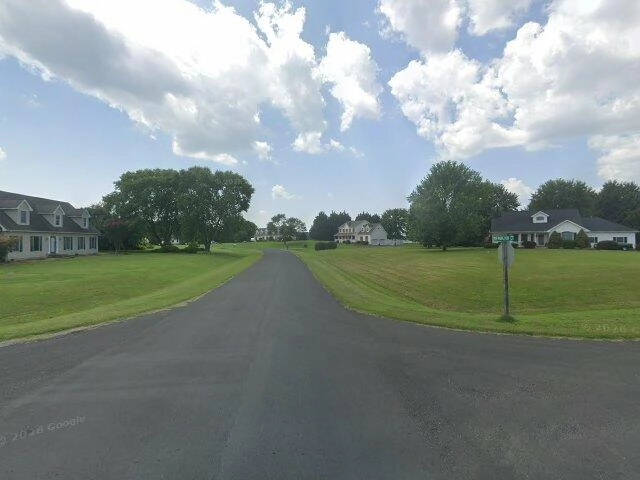 House image located at Saint Louis, MO 63121
