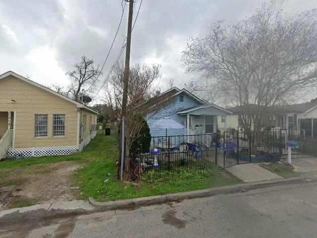 House image located at Houston, TX 77022