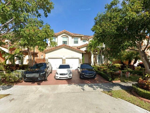 House image located at Miami, FL 33178