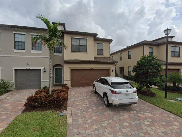 House image located at West Palm Beach, FL 33406