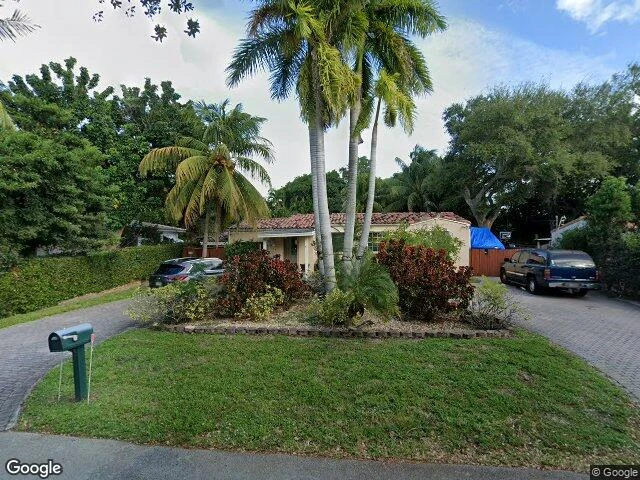 House image located at Miami, FL 33161