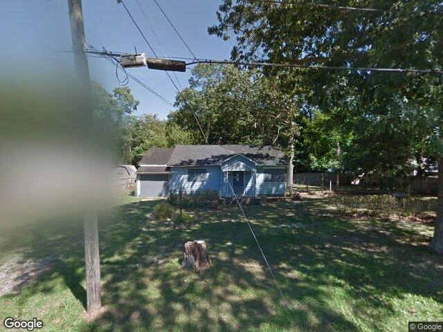 House image located at Mastic Beach, NY 11951