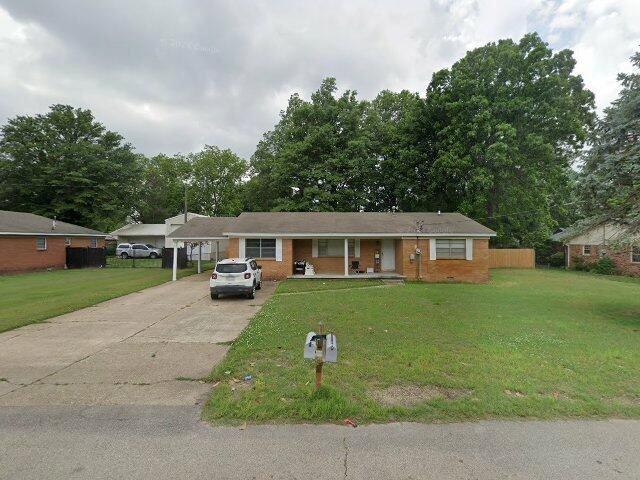 House image located at Kennett, MO 63857