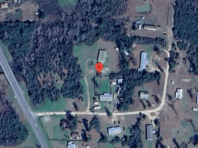 House image located at Marianna, FL 32448