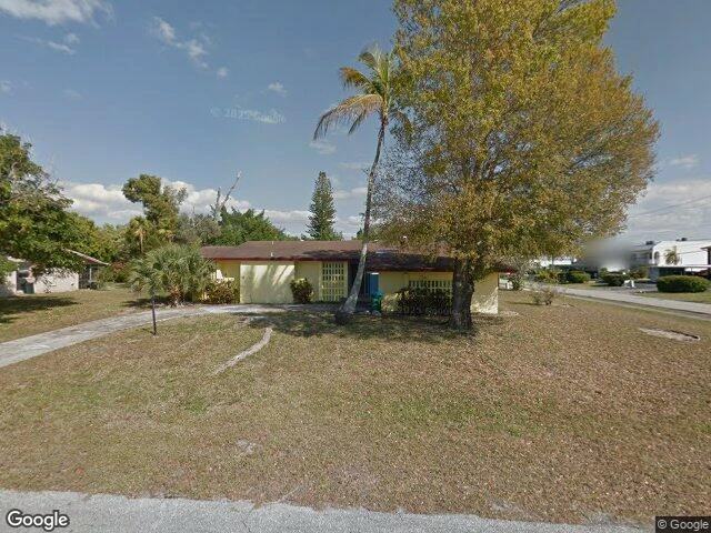 House image located at Cape Coral, FL 33904
