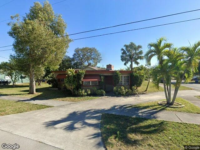 House image located at Hallandale, FL 33009