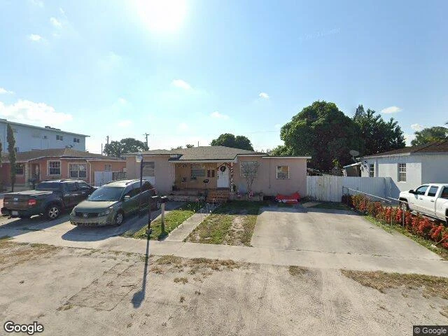 House image located at Hialeah, FL 33013
