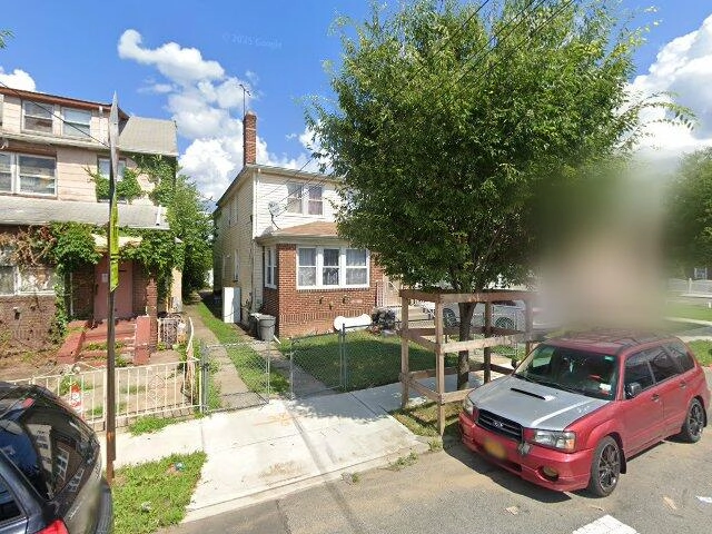 House image located at Saint Albans, NY 11412