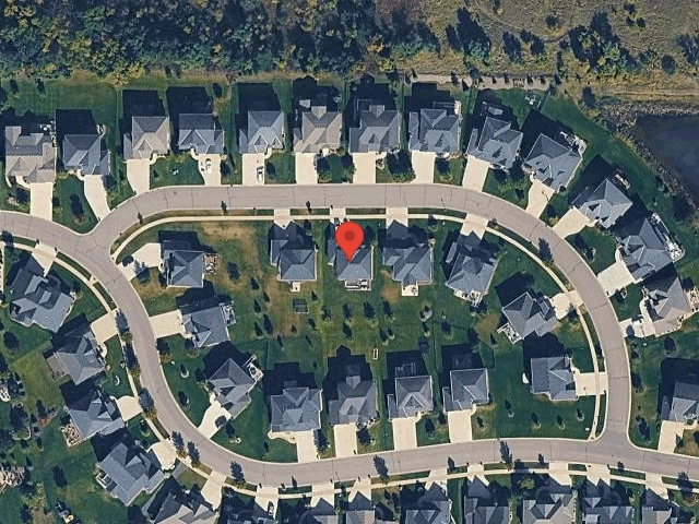 House image located at Champlin, MN 55316