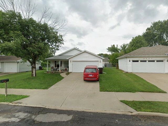 House image located at Peoria, IL 61615