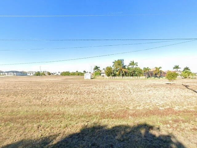 House image located at Cape Coral, FL 33993