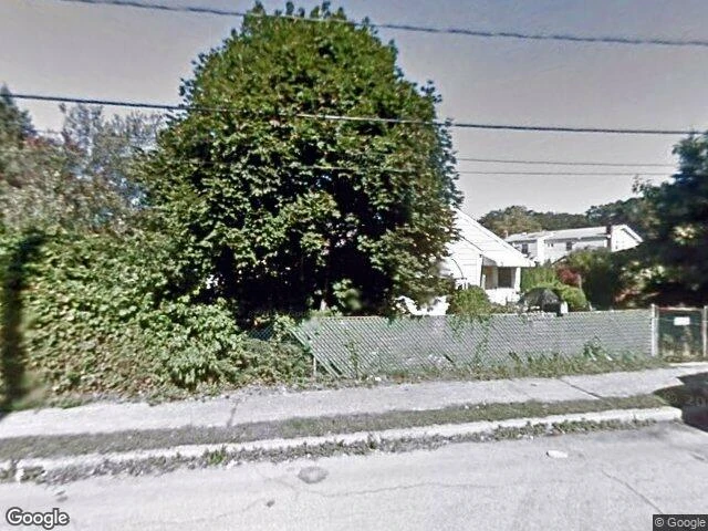 House image located at Lindenhurst, NY 11757