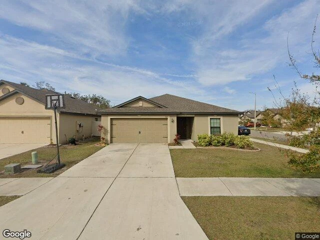 House image located at Ruskin, FL 33570
