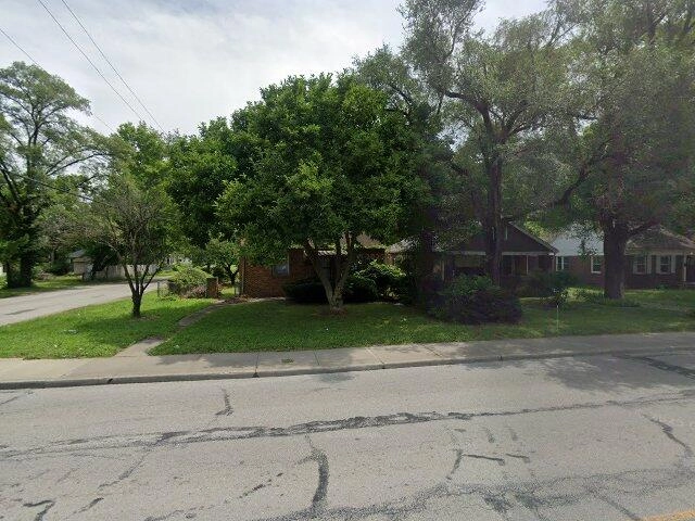 House image located at Indianapolis, IN 46218