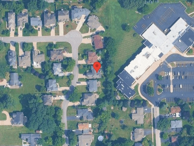 House image located at La Grange, IL 60525