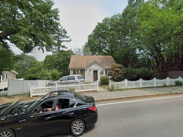 House image located at Dracut, MA 01826