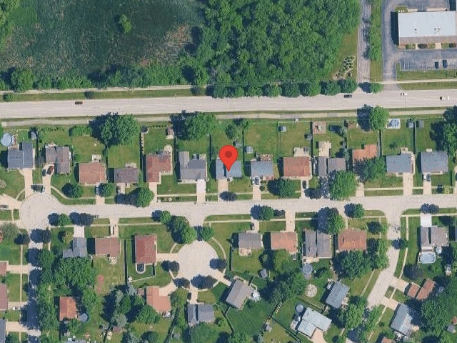 House image located at Roselle, IL 60172
