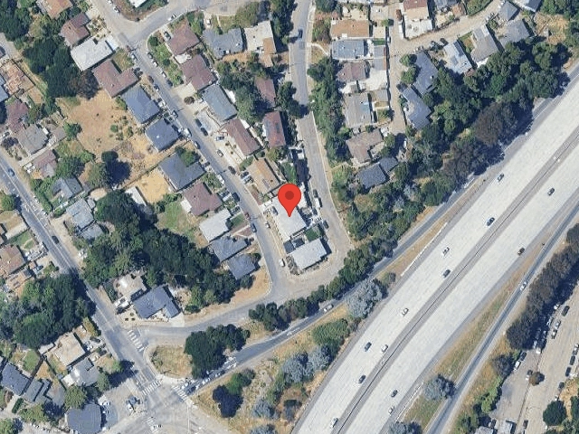 House image located at Oakland, CA 94605