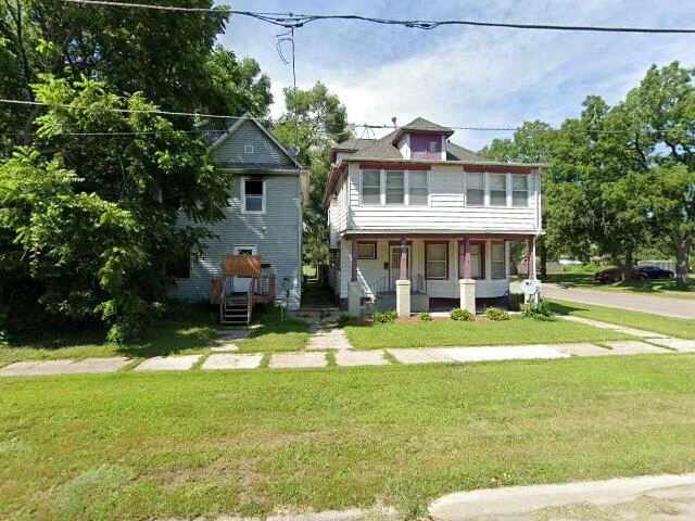 House image located at Waterloo, IA 50703