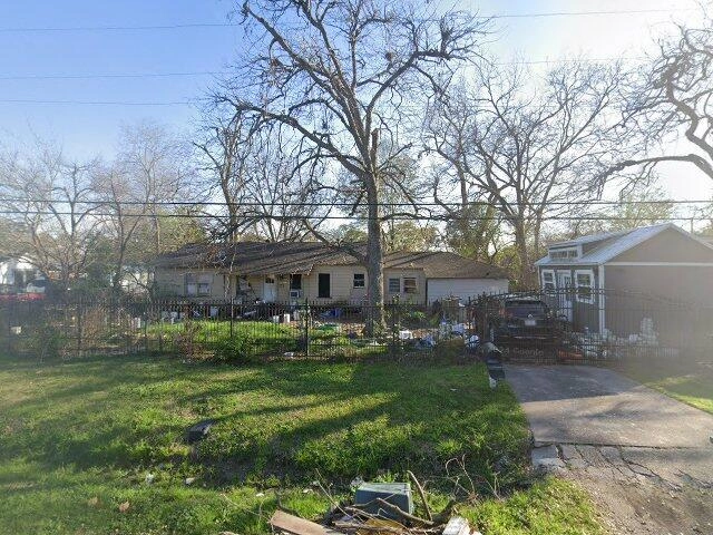 House image located at Houston, TX 77076