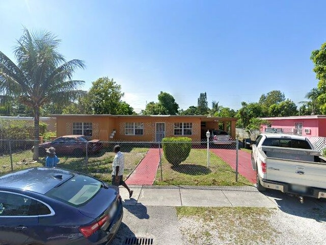 House image located at Miami, FL 33168