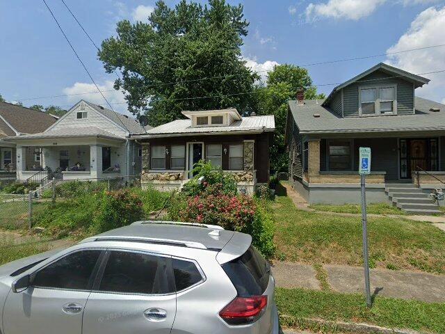 House image located at Louisville, KY 40212