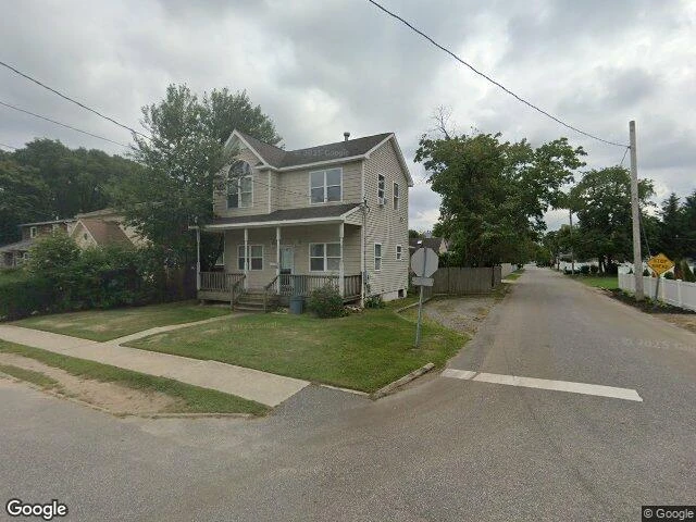 House image located at Islip Terrace, NY 11752