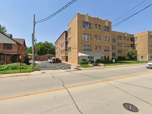 House image located at Rock Island, IL 61201