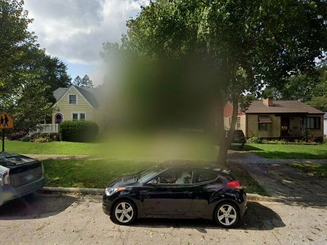 House image located at Elgin, IL 60123