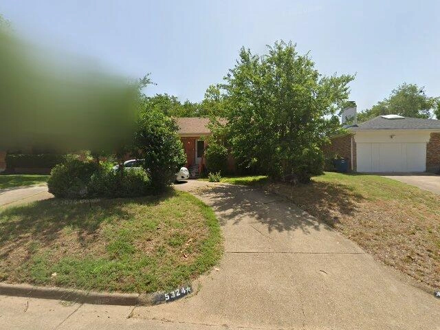 House image located at Dallas, TX 75241