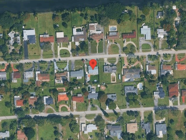 House image located at Miami, FL 33169