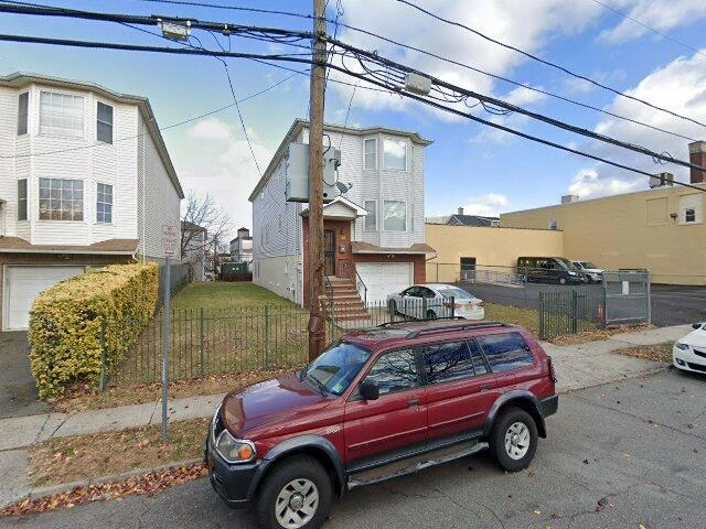 House image located at Fitchburg, MA 01420